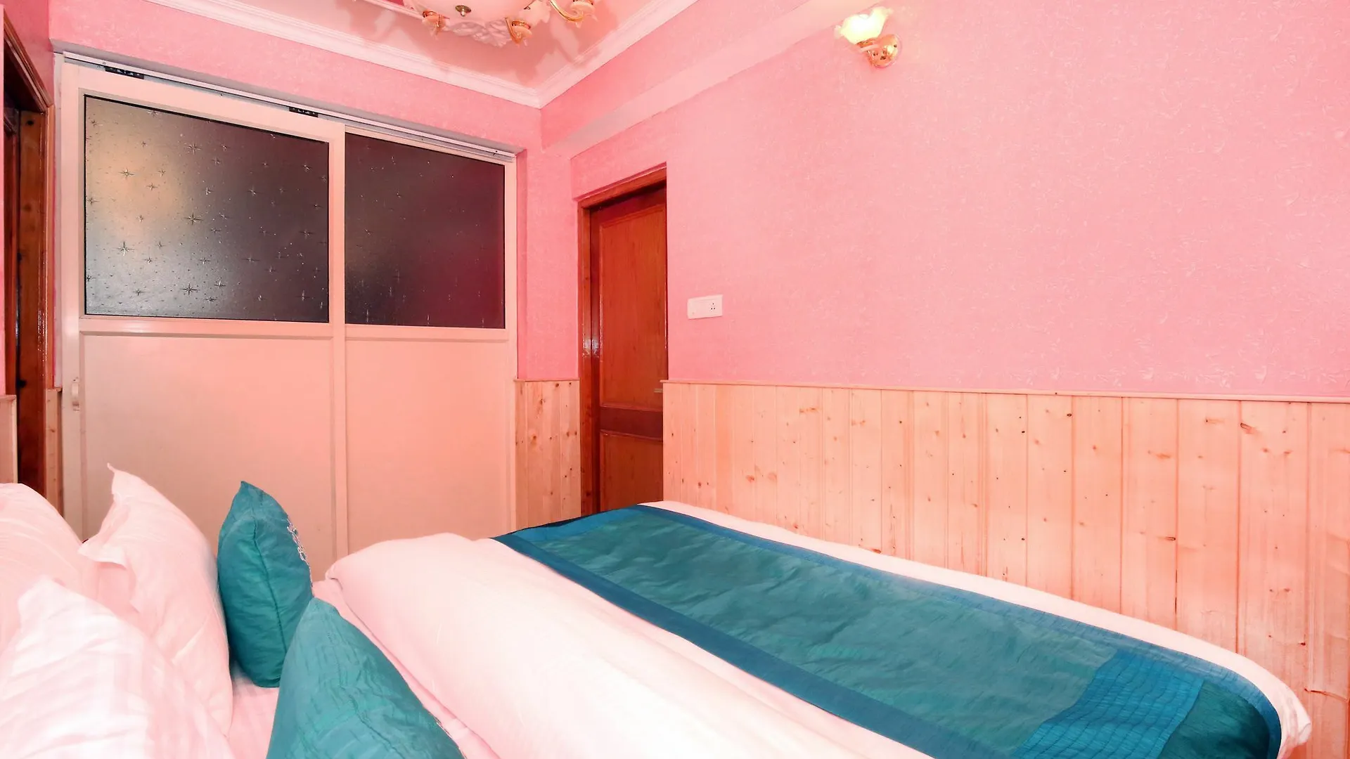 2Rk Home In Panthaghati, Shimla India